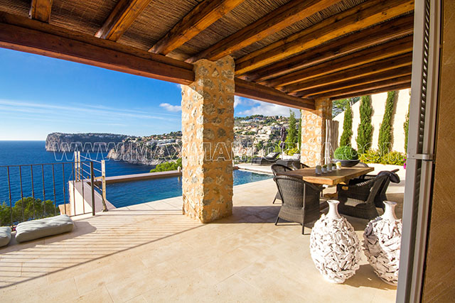 villa_riviera_maison_mallorca_lambert_loewe_bose_puerto andratx_mallorca_cala_llamp_gran_folies_beach_www.maxmallorca.com_max_mallorca_copyright_15.jpg